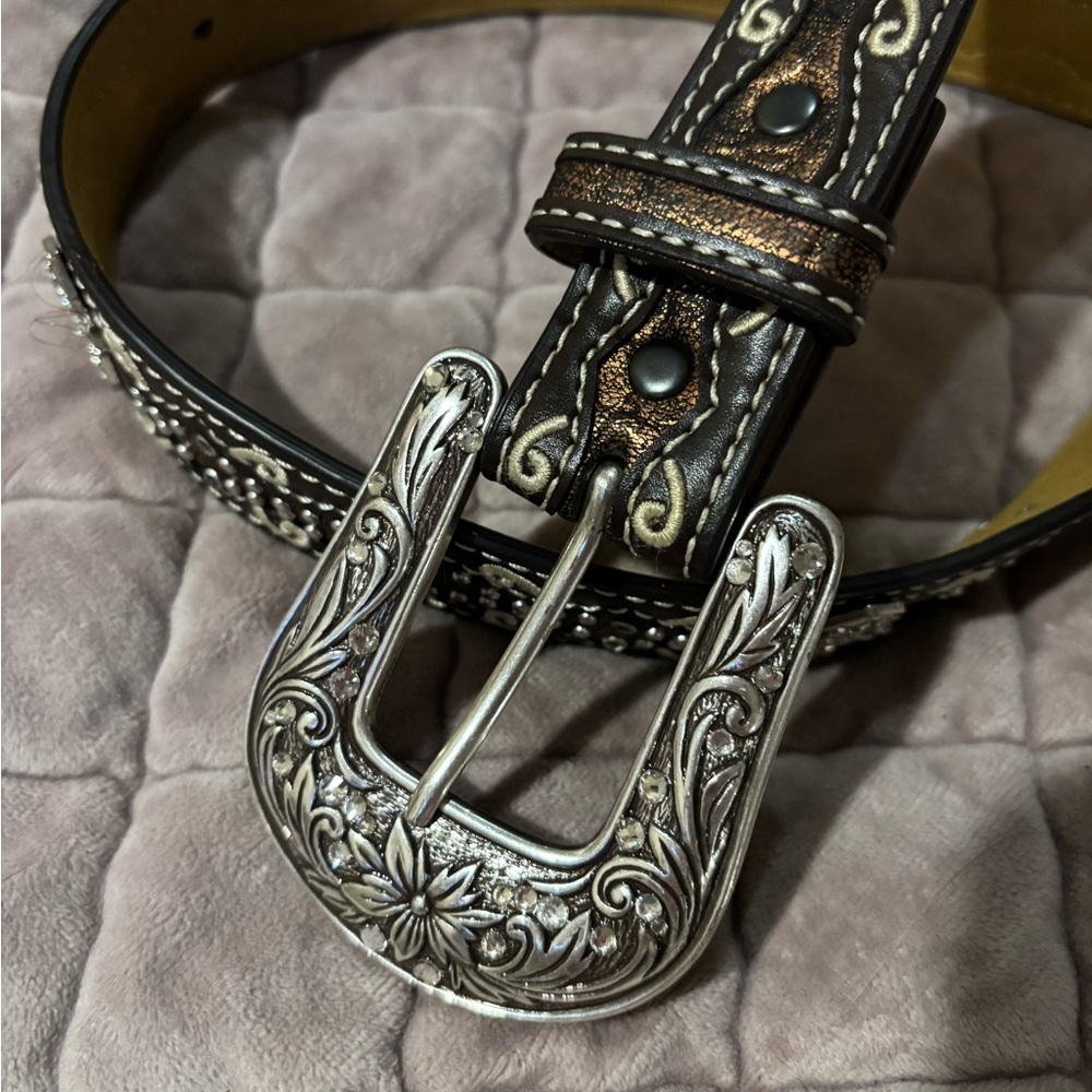 Ariat Western Tooled Floral Buckle Leather Belt With Cross Detai- Brown & Silver